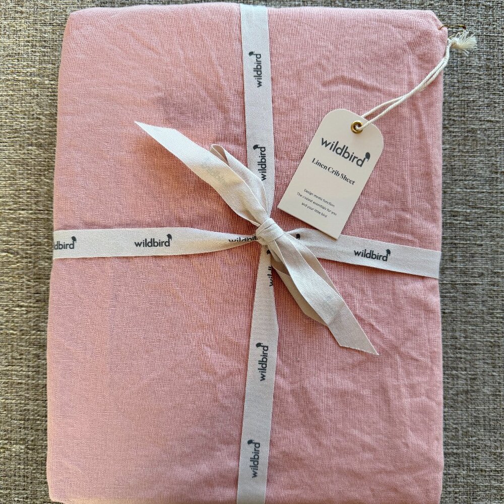 NWT - WildBird - Linen Crib Sheet - Galah